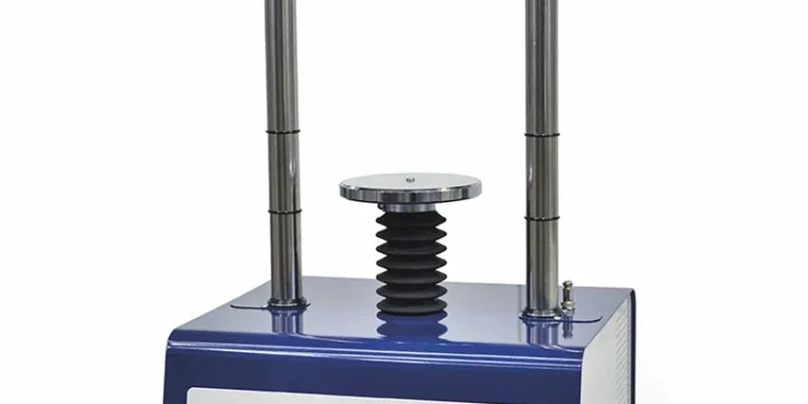 Essai triaxial à Perpignan : comportement mécanique des sols